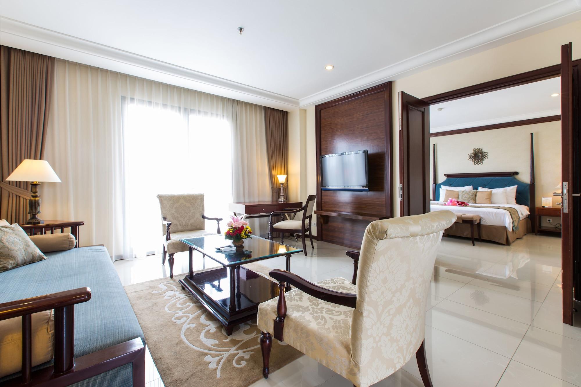 Asmila Boutique Hotel Bandung Exterior photo