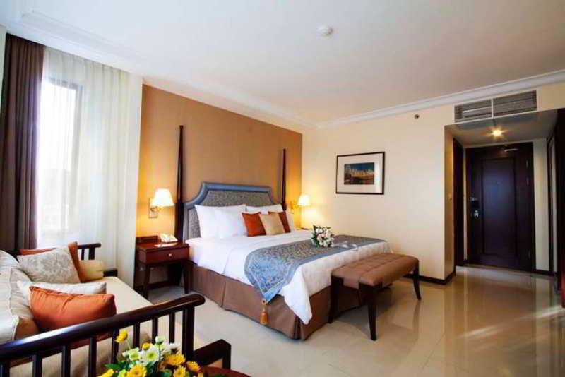 Asmila Boutique Hotel Bandung Exterior photo